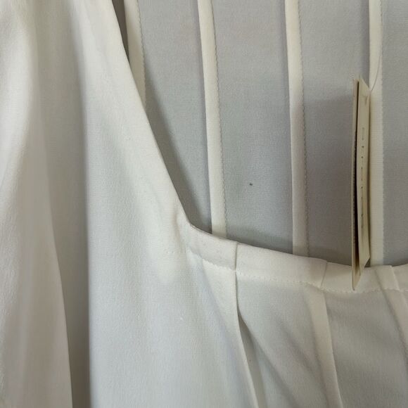 eci white floral print pleated bodice/back/sleeves stretch midi. New with tags. - Picture 6 of 6